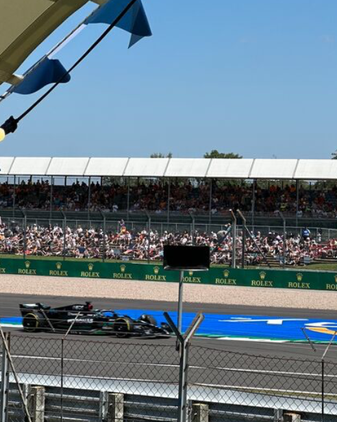 RanieriAgency's tweet image. Glorious day Trackside at the Silverstone @F1 with our clients and colleagues 🌞🏎️

We even got to see Brad Pitt filming new movie, Apex 😍😎

#TeamDay #FormulaOne #BritishGrandPrix #WeLoveBrad