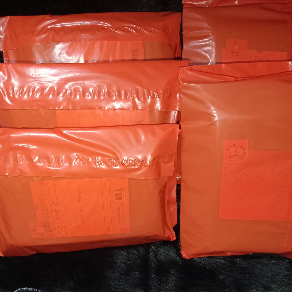 zerosbns's tweet photo. #CroUpdates ૮ • ﻌ - ა⁩

⤿ 💌 ⌗ re: stbo items
 𓂃shipping is on thursday po, mag confirm din po ako ng deets by tomorrow po. Thank you so much! https://t.co/zBCNCmgSen