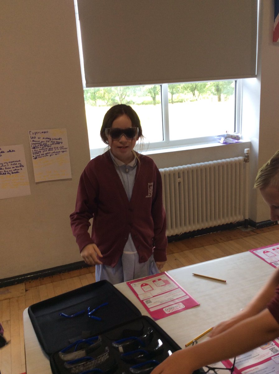 Ringgold_BPS's tweet photo. We loved finding out all about the human body with Medical Mavericks - we used an ultrasound machine, drew ‘blood’, found out about eye problems and even ‘performed’ keyhole surgery! @blackrodpsch https://t.co/OJm3LxpfnH