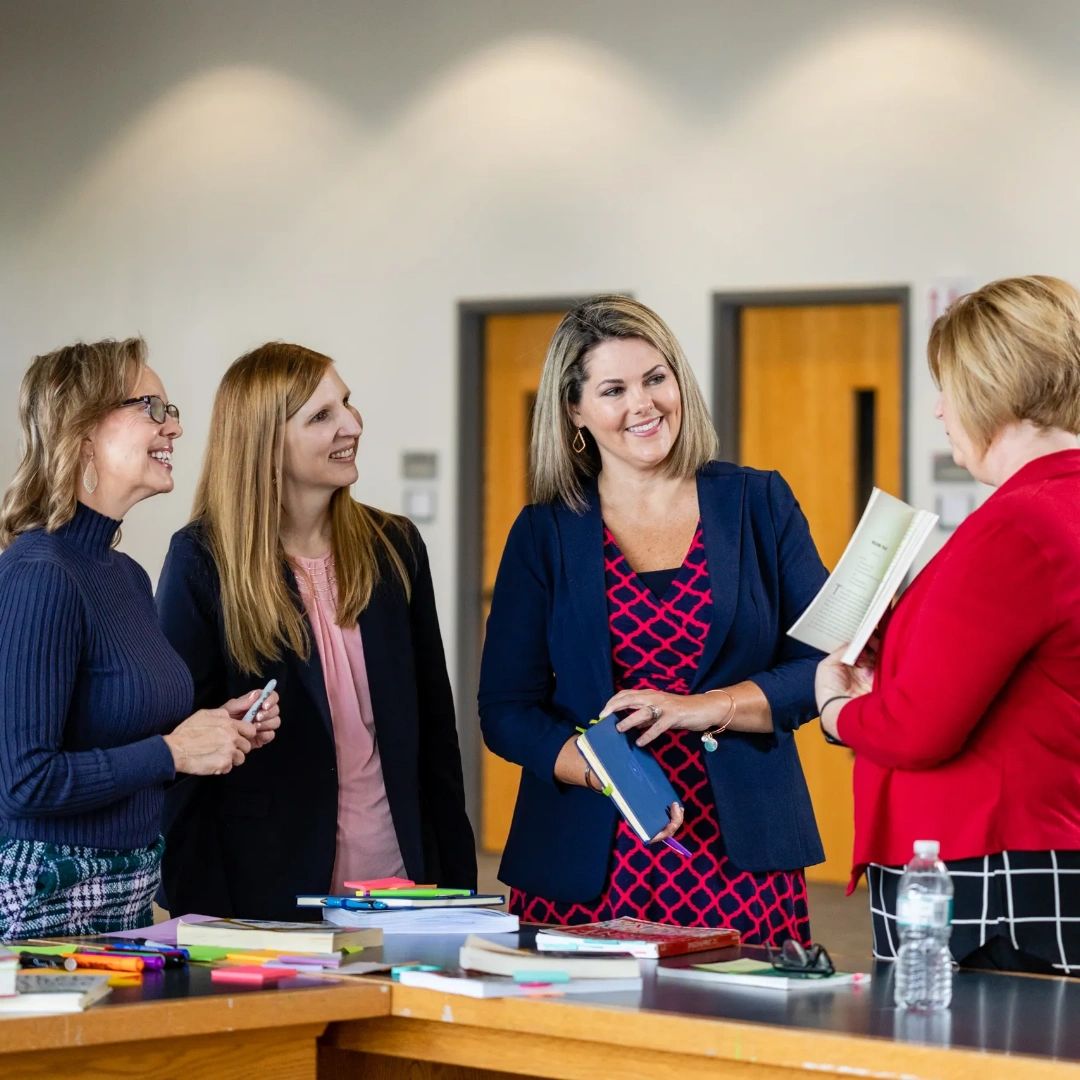 CompassPd's tweet photo. At #CompassPD, we believe that strong relationships are the foundation for effective teaching and learning. That's why we prioritize building connections with educators, schools, and districts. π https://t.co/7GffjjDvym