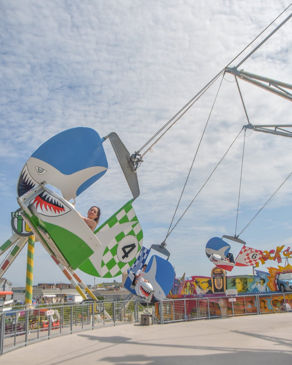 MoreysPiers's tweet photo. Loop, spin, and swing until you can't take it anymore with the weekday wristband special!
🚨 ON SALE NOW! 🚨
Amusement ride weekday wristband. Valid for amusement rides until 7 pm on weekdays only.
#kong #wildwoodnj #capemaycounty #weekdayspecial #amusementrides https://t.co/16ayjxcRw5