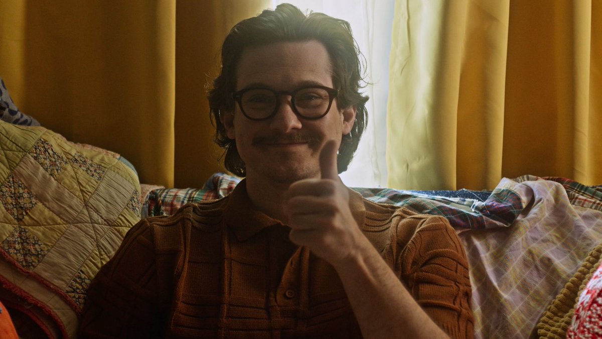 chrisfarren's tweet image. NEW SONG NEW VIDEO

“FIRST PLACE” 

Directed by Mitra Jouhari!!!!!!

youtu.be/aRrsMVZgeSg