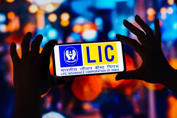 Priyank_miracle's tweet photo. I am happy to announce that I have been selected by LIC as a Development Officer, a Class-2 Govt Job in the largest insurance sector of India. 😃
#developmentofficer #LIC #governmentjobs https://t.co/675qbddAo9