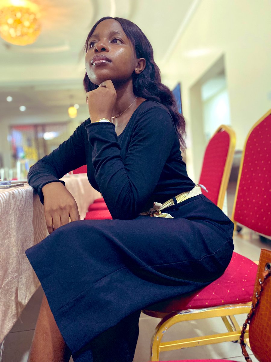 Thisisrelief's tweet photo. Hi, I’m new here…. Be nice 🌚 https://t.co/OR7TYwKeFM