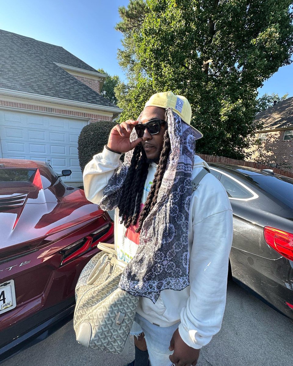 Keon_LifesGood's tweet photo. Legendary Young Nigga ⭐️ https://t.co/ETmuwG1oOW