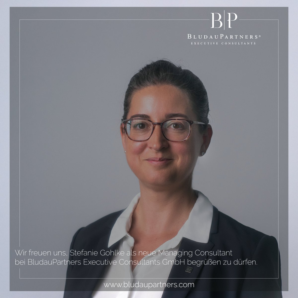 Seit Anfang Juli 2023 verstärkt Stefanie Gohlke als Managing Consultant das Team von BludauPartners und unterstützt das Unternehmen dabei, das strategische Unternehmenswachstum weiter voranzutreiben und das Leistungsportfolio von BludauPartners auszubauen.
#everycareerhasastory