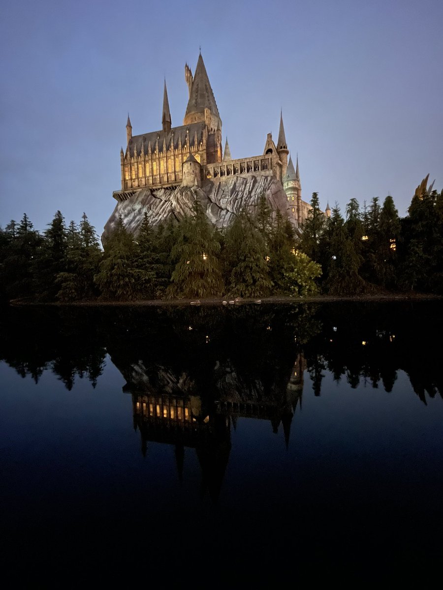 UraCode_EBA01's tweet image. 先月だけど、初USJ行ってきたー！
ハリポタの世界観はめっちゃ良きだし、ディズニーとは違ってアトラクションも刺激強めで面白さがあってまた行きたーい！
#調教 #ご主人様募集 #オナ指示 #露出  #ドM #M女 #露出指示 #裏アカ男子 #裏垢男子 #裏アカ女子とつながりたい