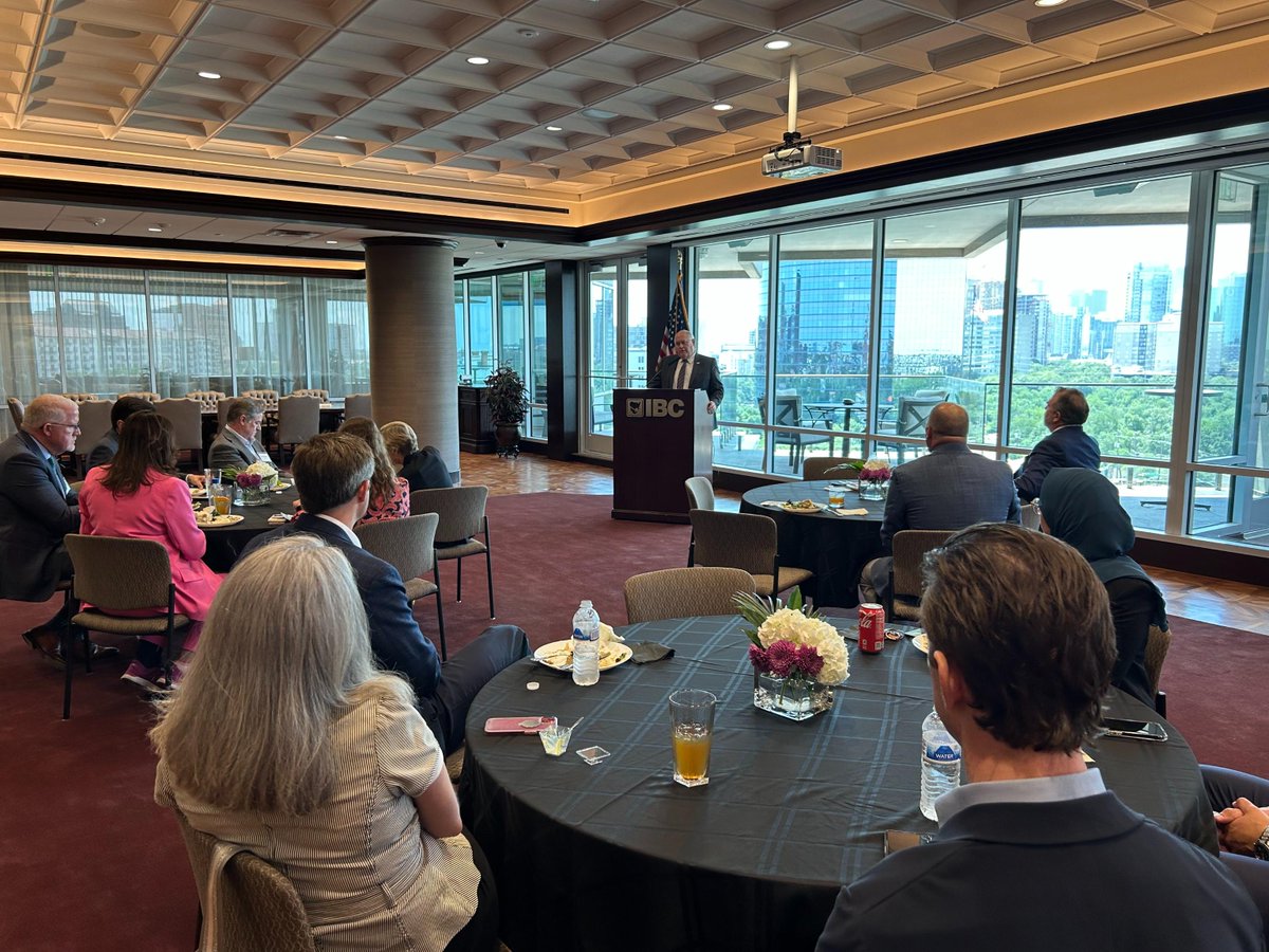 The ECA Business Forum with featured guest, Congressman Ron Estes (R-KS), was a big success! Texas businesses came together to discuss legislative matters impacting them. Many thanks to our sponsor company, IBC Bank, for hosting!