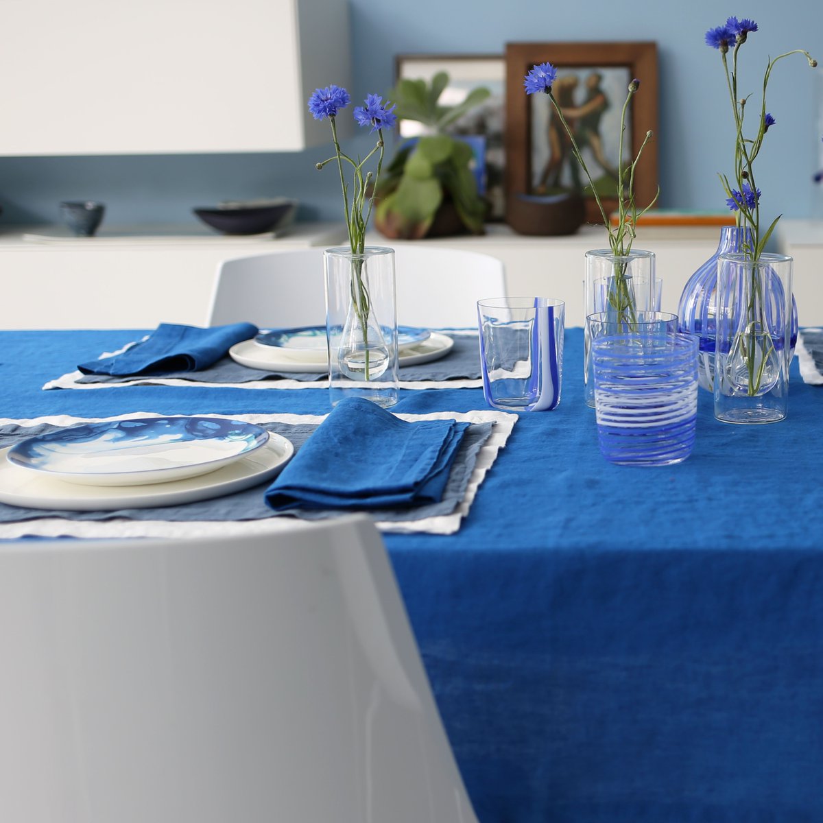 DesignersGuild's tweet photo. Our Summer Sale is now up to 60% off + free standard delivery on your purchase... Create a harmonious living space with Designers Guild home accessories that adds comfort, style &amp; texture to your home. Tap the link here to shop 👉🏻 https://t.co/XovKeJPzss https://t.co/nX5GDIL2Ay