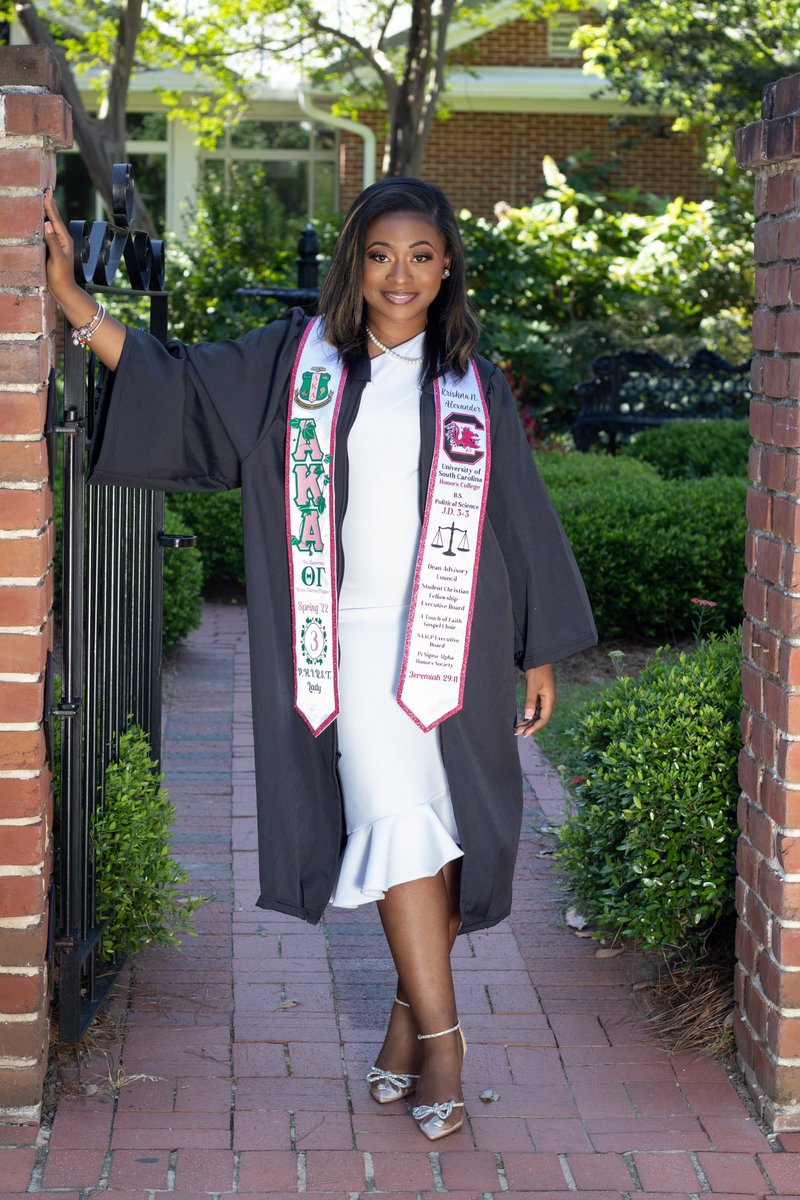 krishnalexander's tweet photo. I made this tweet the day I applied to law school. 
I’m behind on the update but here’s the testimony:
I graduated early and I’m going to law school. https://t.co/QJPzBRb8gC