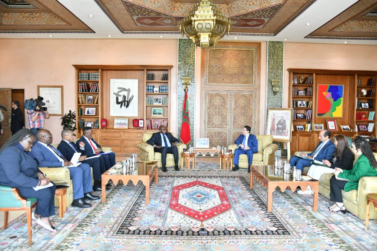 على هامش انعقاد الدورة الثالثة للجنة المشتركة المغرب-أنغولا، تباحث السيد ناصر بوريطة، اليوم بالرباط، مع وزير العلاقات الخارجية بجمهورية أنغولا، السيد تيتي أنطونيو.
<a href="/amb_tete/">Amb Tete Antonio</a>