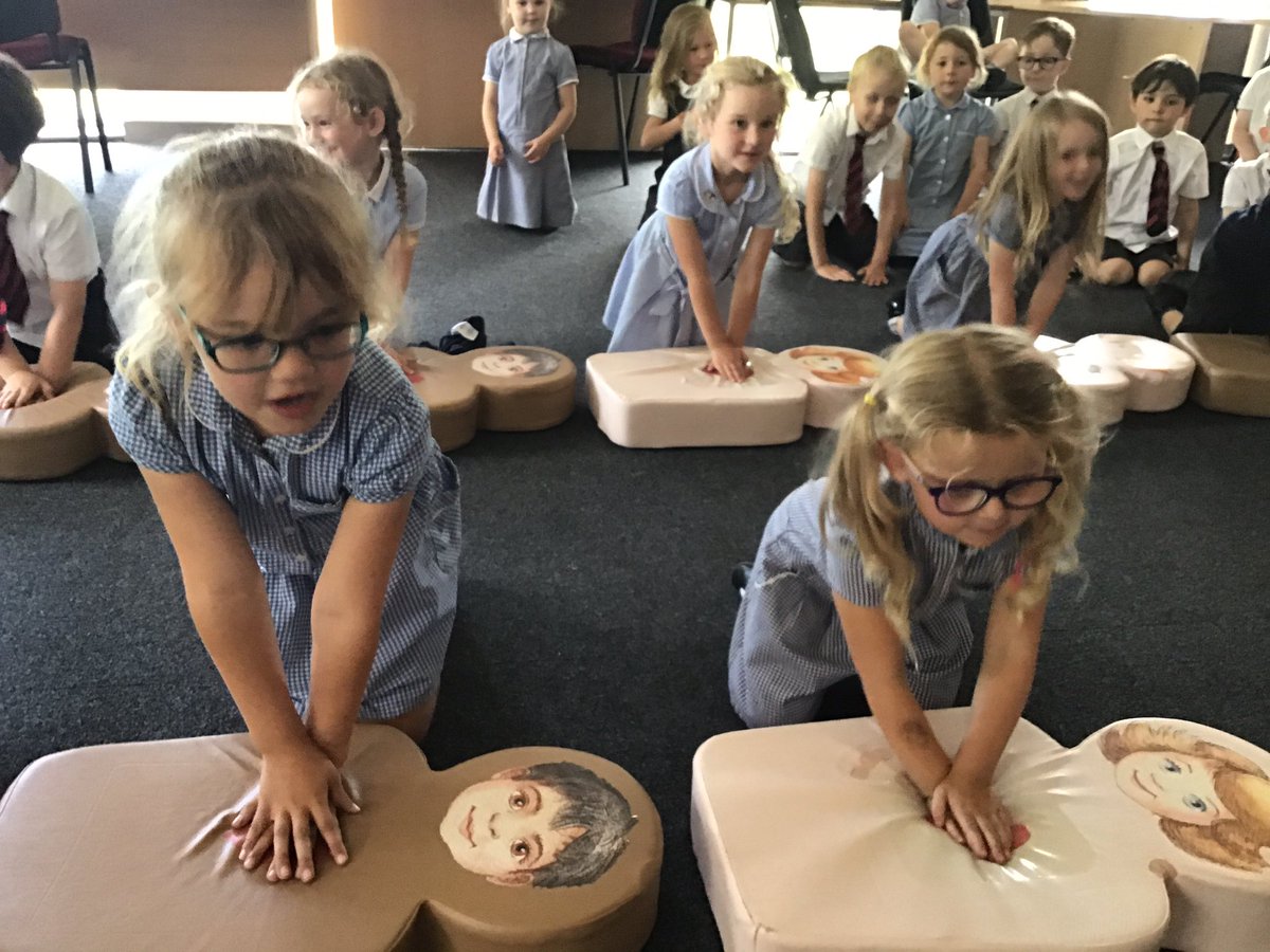 Gala Class had a visit from ‘FAB first aid’ today and learnt lots about how to look after people who are unwell. They were very good at practising CPR and enjoyed learning the rhyme.