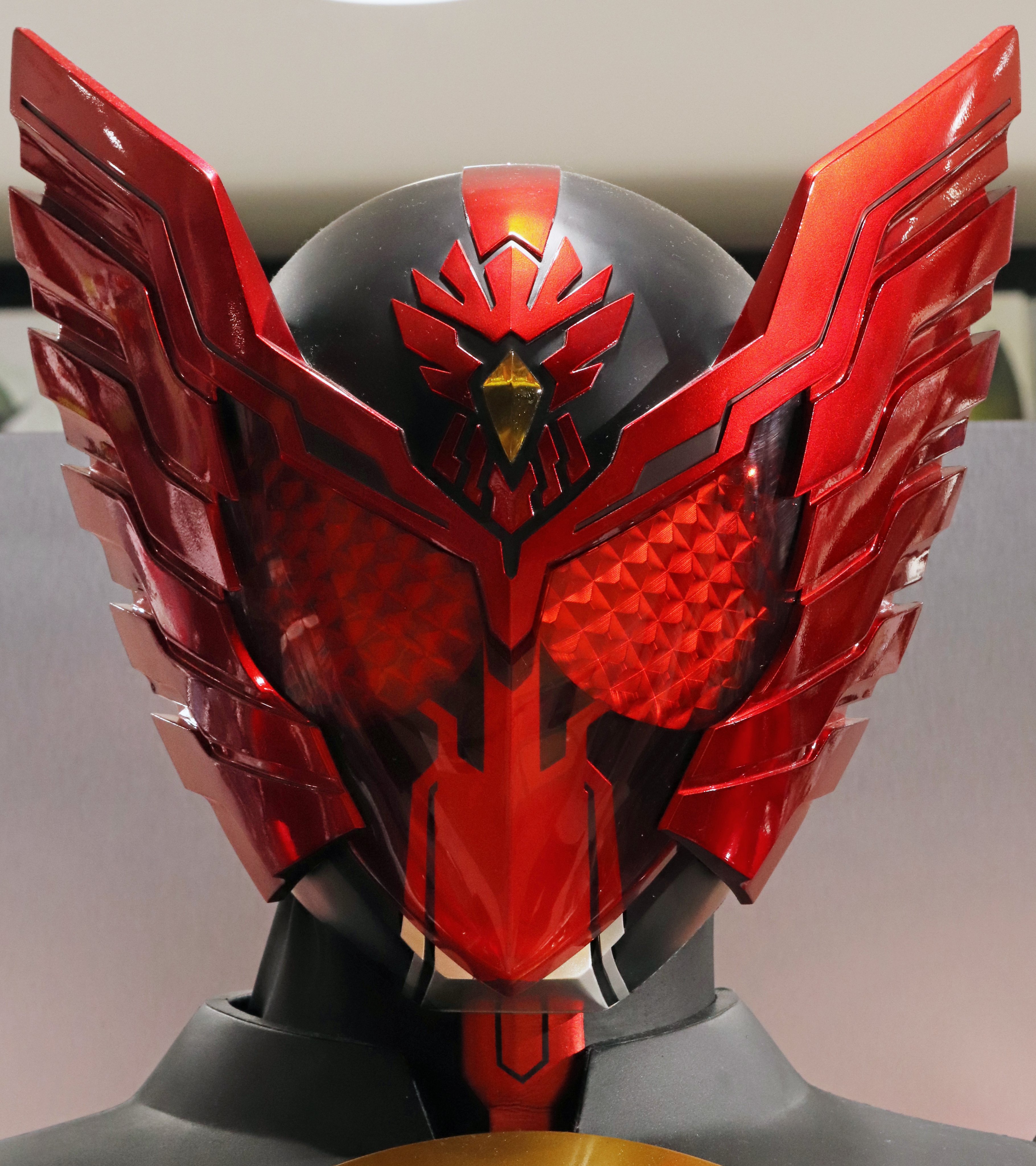 1:1仮面ライダーオーズのスーツ、仮面ライダーオーズ 恐竜コンボのスーツ らいと on X: 