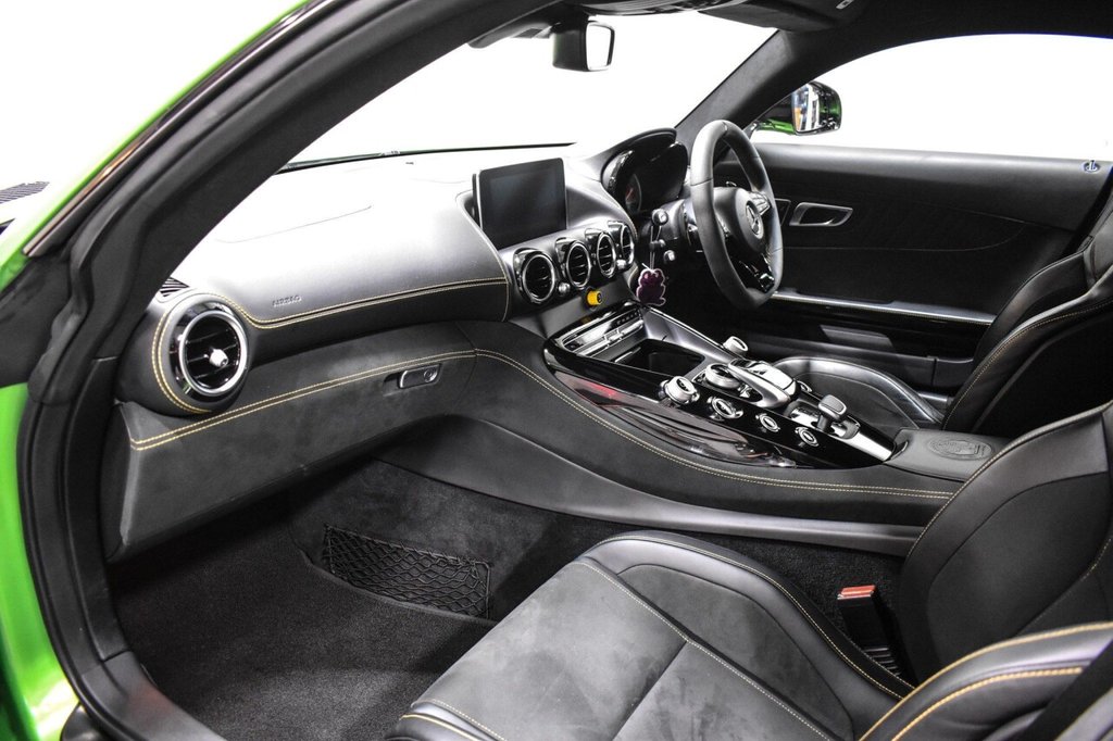 PhantomMotorCo_'s tweet photo. MERCEDES-BENZ GT 2019 4.0L AMG GT R PREMIUM 2d AUTO 577 BHP - £114,990

🌟 14,689 Miles
🌟 3,982 CC
🌟 Petrol

https://t.co/kxMTdgcVLr

📞 Call us today - 01942 502288
👀 Visit our showroom - Unit 2-3 Couplands Road, Wigan, Lancashire, WN2 4GS https://t.co/wr3pO1BshH
