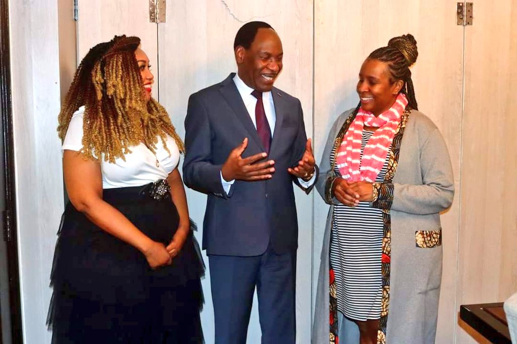 EzekielMutua's tweet photo. Held a fruitful meeting with Shiro Mwendwa of @SheerPublishing and @TheMCSK member, song writer &amp; entertainer @Atemidiva when they paid me a courtesy call to discuss an international training symposium for female musicians from across Africa to be held in Kenya in September 2023. https://t.co/qp4sTnNXGT