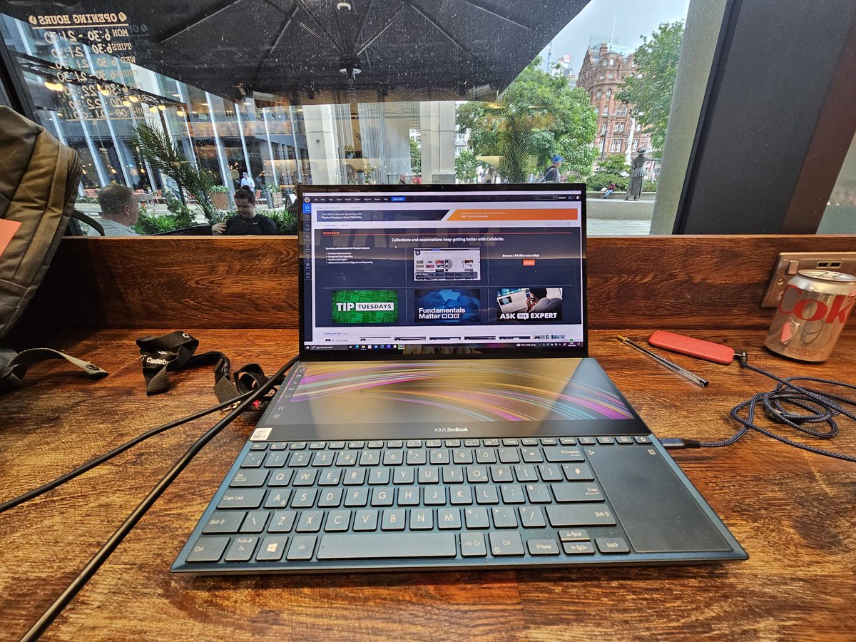 Pooball🟤 tweet media