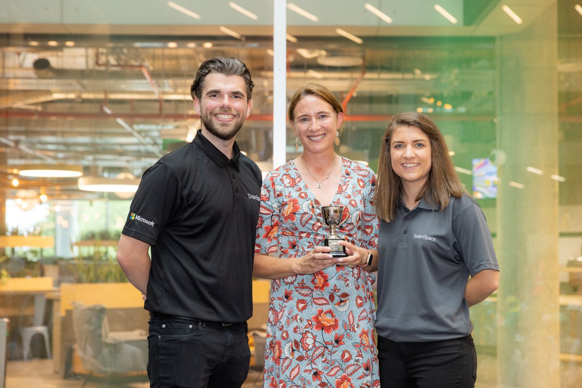 MS_eduIRL's tweet photo. 🎉 Congratulations to Scoil Bhríde Glen for their outstanding achievement! 🌟 They won the @microbit_edu Digital Creativity Prize at the #MSDreamSpace Showcase🏆👏 Your creativity and innovation truly inspired us & we can't wait to see the solutions you build next ✨ #microbitEDU https://t.co/Uogz39JiGE