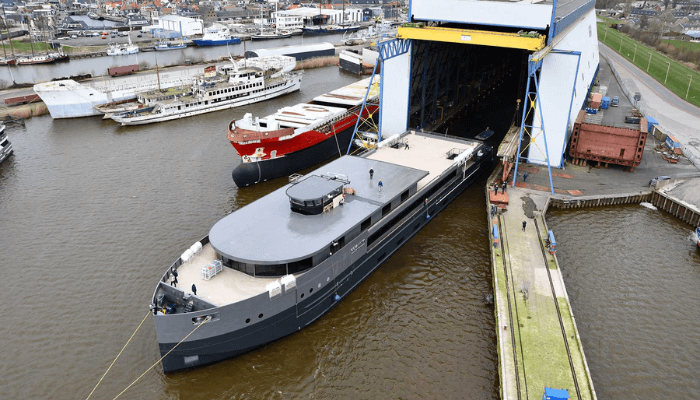 MarineInsight's tweet photo. When the ‘Oceandiva London’ will be plying the waves of the River Thames, power will be no concern. Not for the captain, nor for the vessel’s four hundred guests.

Read full news here - https://t.co/Agrk2odV4J 

#ships #shipping #marineinsight #maritime https://t.co/bXQLGts0JG