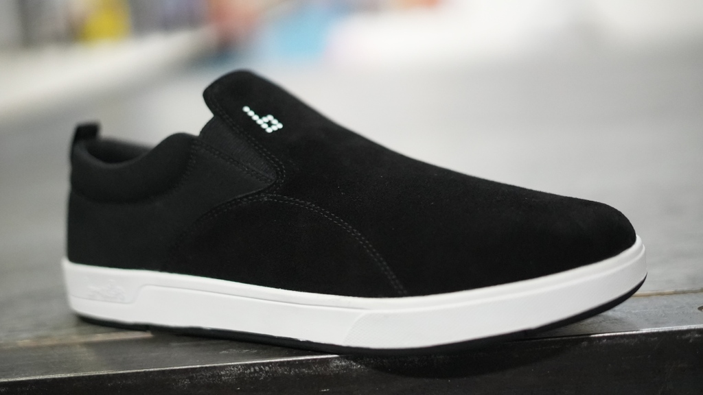BrailleSkate's tweet image. ⏰ FINAL DAY OF THE PRE-SALE! ⏰⁠
⁠
Last day to get your Braille flip-ons!⁠

l8r.it/So0I
⁠
#skateshoes #slipons #learntoskate #pushskateboarding