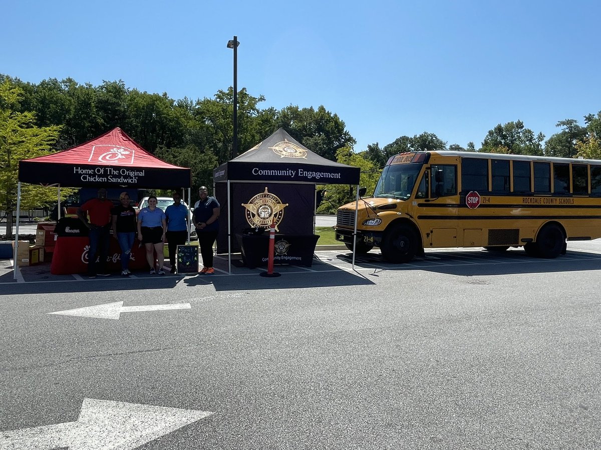 CommStudentSupport tweet media