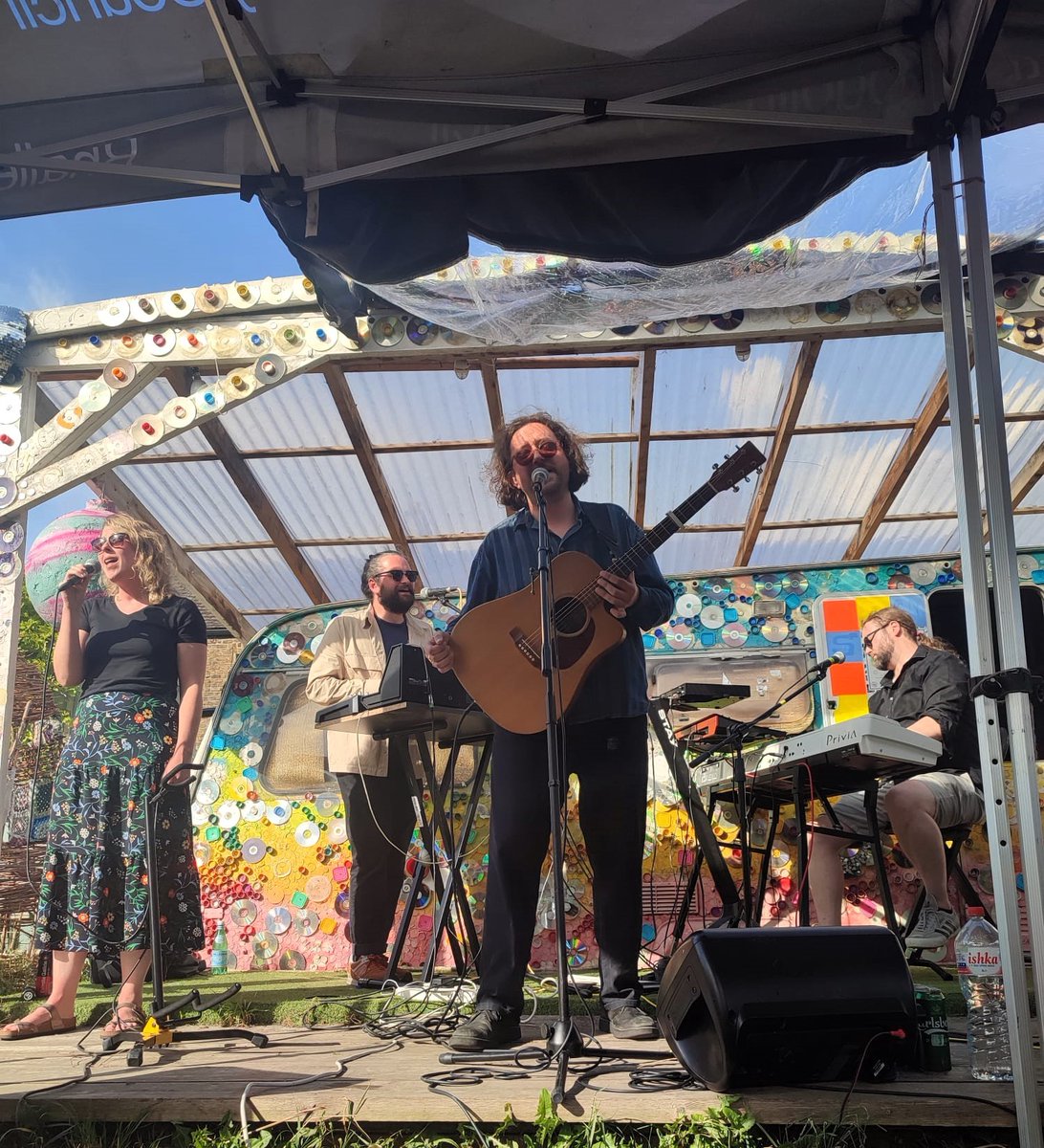 What a weekend.

Special thanks to <a href="/island_mud/">MudIsland</a> for having us on Sunday and to the <a href="/NEIC_Dublin/">NEIC</a> Community Arts Grant for providing financial support for the event.

And big thanks to all at the Summer Homeshow for having us on Saturday. 

Homeshow snaps by Luke Brabazon.