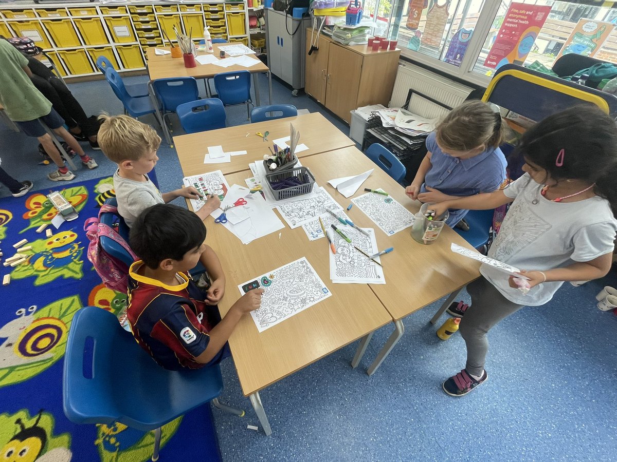 MrFielding tweet media