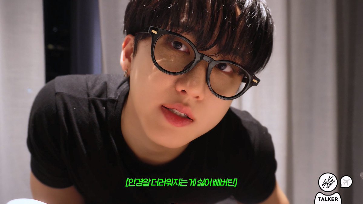 Stray_Kids's tweet photo. [Stray Kids : SKZ-TALKER GO! Season 3 (슼즈토커 고! 시즌 3)] Ep.16 ATLANTA

https://t.co/kBHGKXXfbB

#StrayKids #스트레이키즈
#2ndWorldTour_MANIAC
#SKZ_TALKER_GO #슼즈토커고
#YouMakeStrayKidsStay https://t.co/y3dU3mWUdq