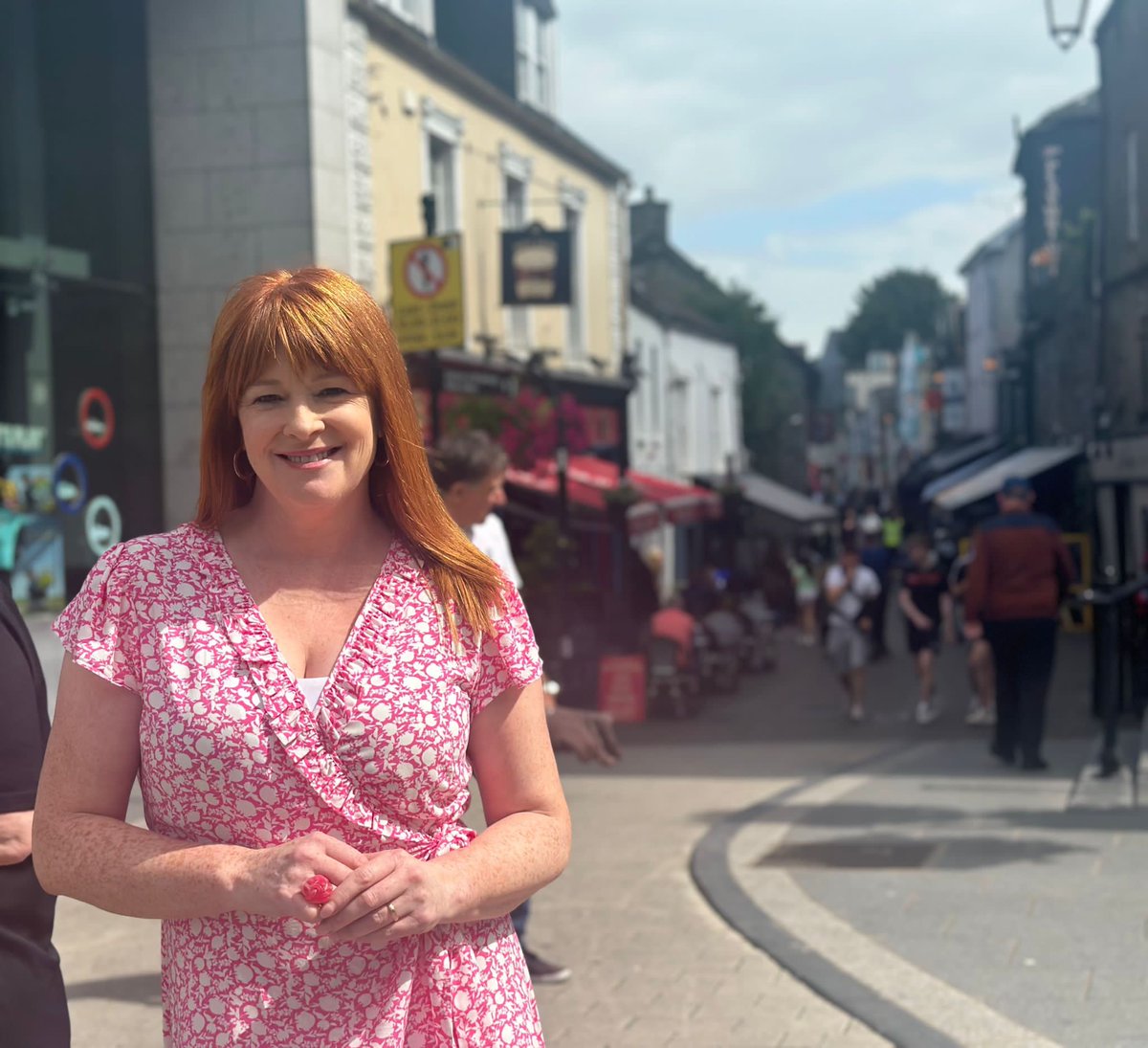 We are on the tourist trail as we visit the city of Kilkenny where we explore the attractions of this ancient city on #RTENationwide Wednesday 12th July @RTEOne @ 7pm @KKPeopleNews @kclr96fm @KilkennyHour @KilkennyChamber @LoveKilkenny @BlathnaidRua @hilitetv @DiscoverIreland RT