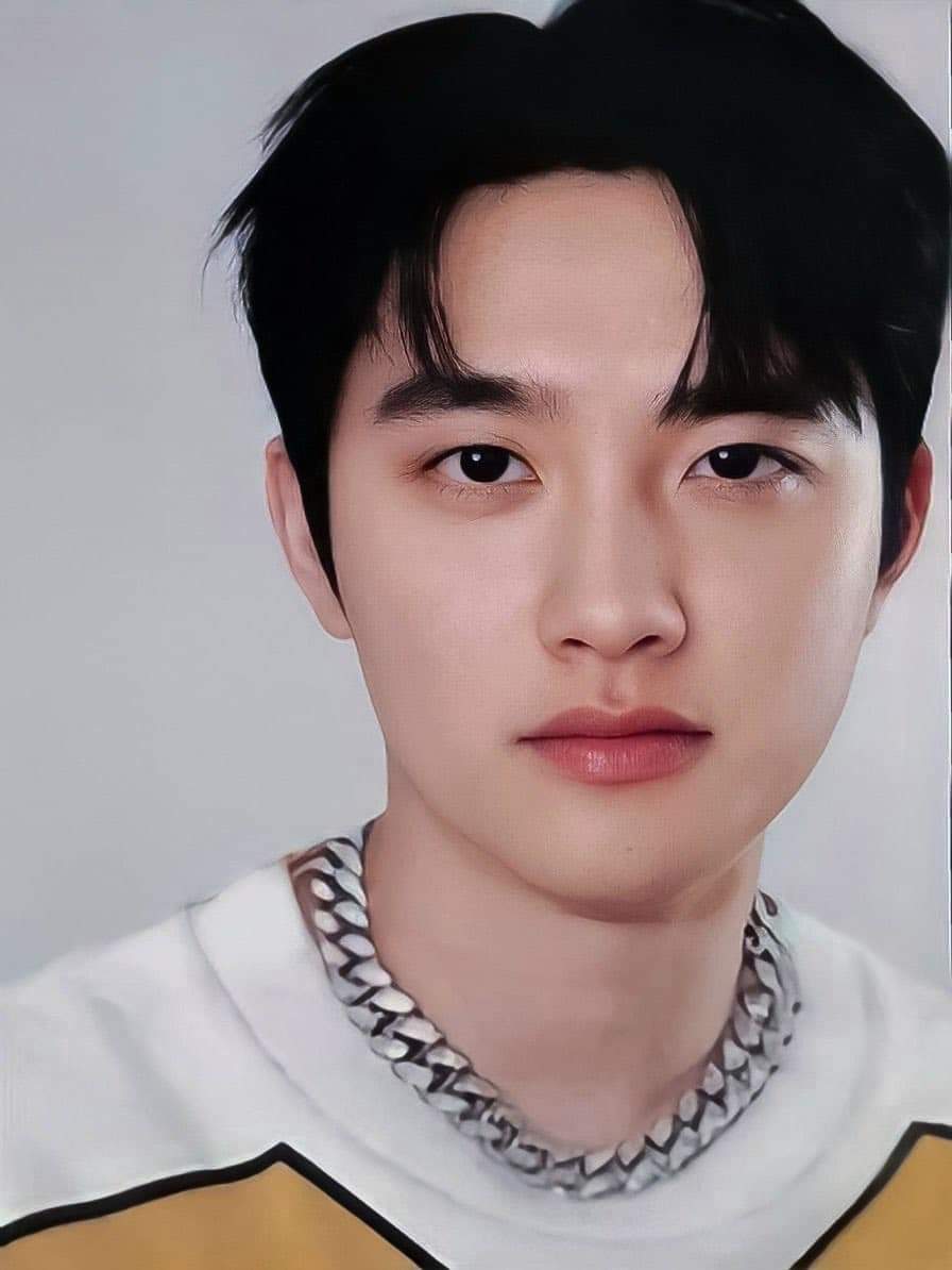 kyungsoo_stan's tweet photo. HOW IS HE 30??????? https://t.co/L1FOYhc3Nc