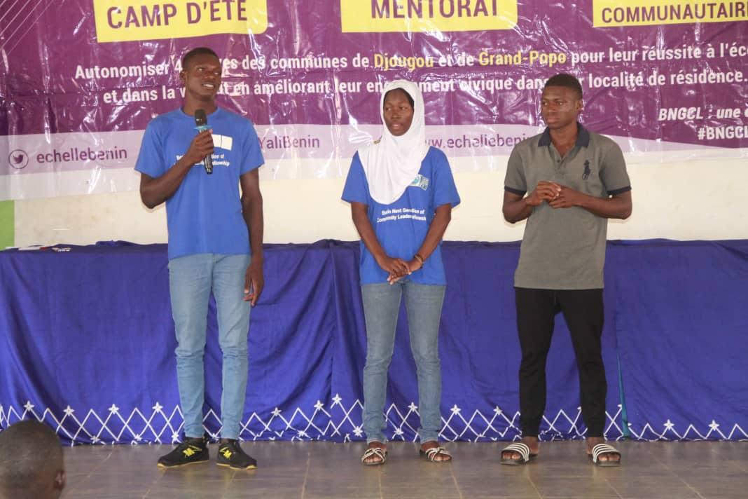 EchelleBenin's tweet photo. Après #GrandPopo, les boursiers du programme #BNGCLFellowship à Djougou ont organisé leur activité communautaire. Cette activitée leur a permis sensibilisé les populations sur les conséquences de la #déscolarisation  #BNGCLFellowship2022 #EchelleBenin #YaliBenin #wasexo https://t.co/MNxMunZKI7