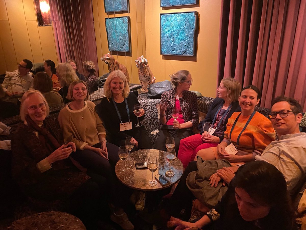 LSHTM_Alumni's tweet image. We had an incredible time catching up with alumni at our Alumni &amp;amp; Friends Reception in Cape Town last night!🇿🇦 

Thank you to everyone who could attend, it is always a pleasure to hear everything you&apos;ve been up to since graduating.🥂