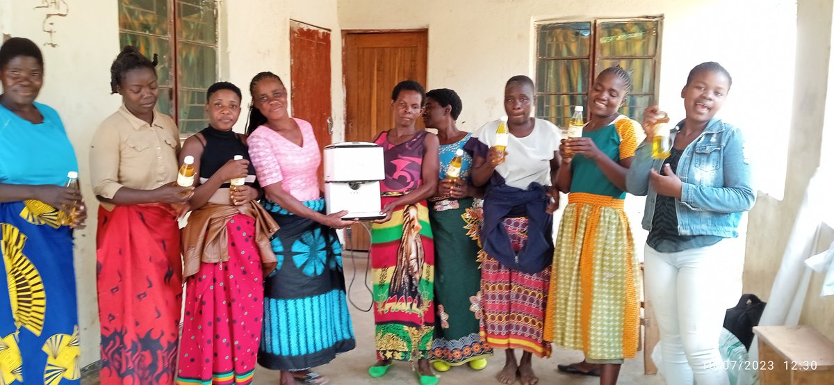 YYowori's tweet photo. A Group of Women From TA Ntchema displaying the cooking oil they are making under the YES WE CAN Project funded by @WomenFirstFund .

#unwomenmalawi https://t.co/ayjvlLYJ2w
