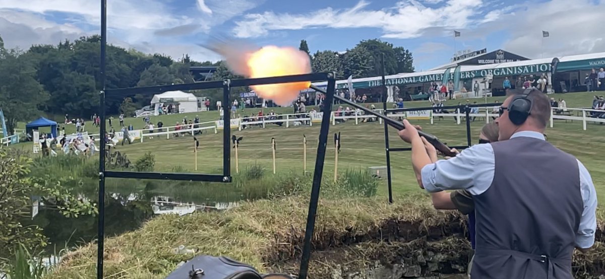 AstreaCadet's tweet photo. @AstreaCadet again supporting @Soldierscharity @NationalGamekee at @greatyorkshow. Thank you again to @RFCAYH for inviting us to be part of it again @AstreaDearne @sammyjlynch1 @HSYSportsRep https://t.co/CtDbGe1cMA