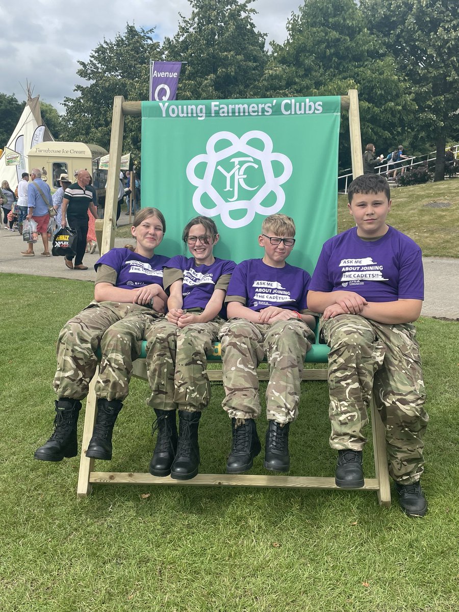 AstreaCadet's tweet photo. @AstreaCadet again supporting @Soldierscharity @NationalGamekee at @greatyorkshow. Thank you again to @RFCAYH for inviting us to be part of it again @AstreaDearne @sammyjlynch1 @HSYSportsRep https://t.co/CtDbGe1cMA