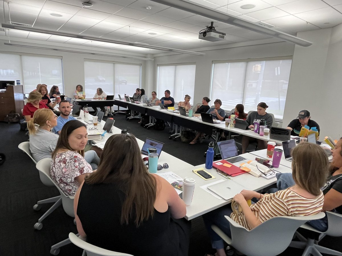 JanemarieMckay's tweet image. Such a great morning with @AlbrightTExpL educators from across Berks County! Fantastic conversations, reflections, &amp;amp; new learning! @AlbrightCollege #TExpL #changemakers