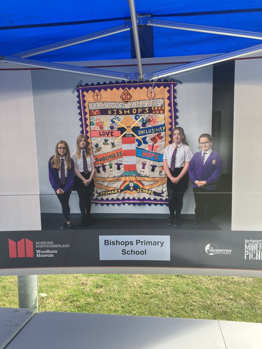 And beautiful school banners and everyone sang their hearts out before the picnic