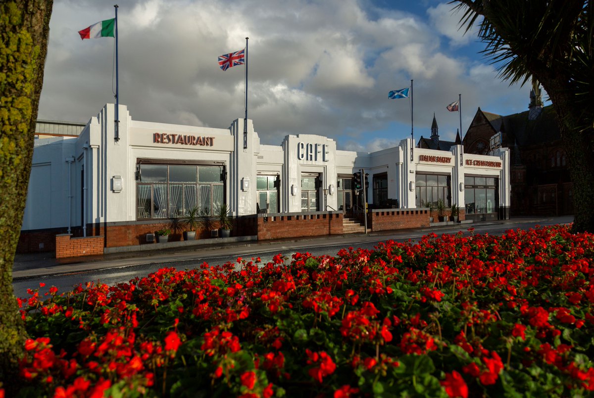 seaside_network's tweet image. If you like #artdeco and #icecream you're sure to like #Nardinis! This iconic 1935 ice cream parlour at #Largs is nominated for our #bucketandspadelist. If you'd like to see it in the Top Ten vote for it here sway.office.com/lQLnyWDdCjjn0C…