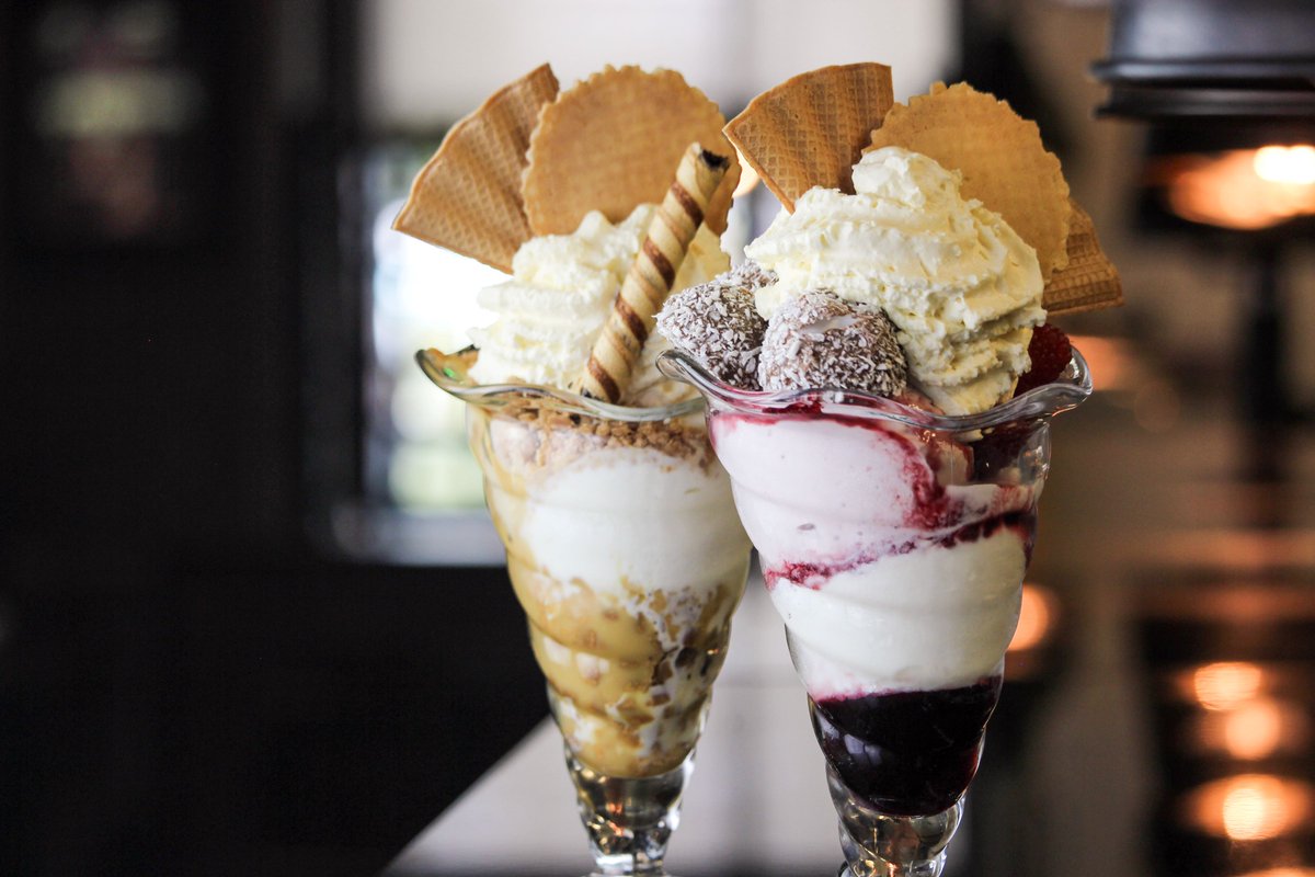 seaside_network's tweet image. If you like #artdeco and #icecream you're sure to like #Nardinis! This iconic 1935 ice cream parlour at #Largs is nominated for our #bucketandspadelist. If you'd like to see it in the Top Ten vote for it here sway.office.com/lQLnyWDdCjjn0C…