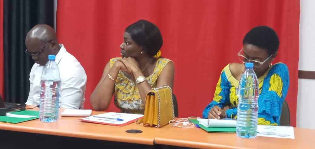 carine_oum's tweet photo. Show 70 Tweets
La Donia 😑😈
@carine_oum
·
1m
Des journalistes outillés à l'écriture scientifique par le Réseau des journalistes scientifiques d'Afrique francophone.Premier jour et déjà très riche comme
formation.
Soyez curieux
#Rjsaf
#Acs
#AJSPI https://t.co/Pzr5p5In7Y