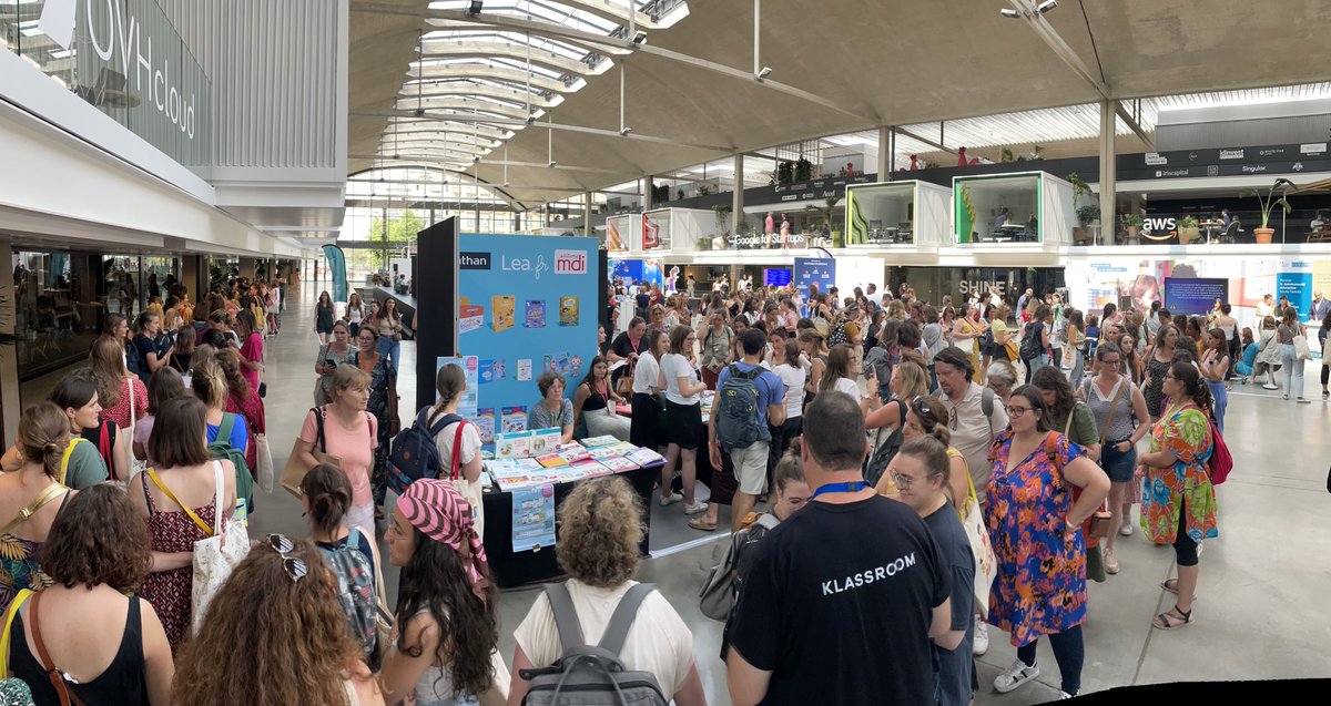 Le Klassroom Edtech Day (KED) 2023 a rassemblé plus de 1500 professeurs des écoles hier (le plus grand rassemblement de profs en France !). Pour la première fois <a href="/education_gouv/">Ministère Éducation nationale</a> <a href="/Edu_Num/">Éducation Numérique</a> était partenaire. Lors de notre Keynote, nous avons fait des annonces majeures :

• Klassly