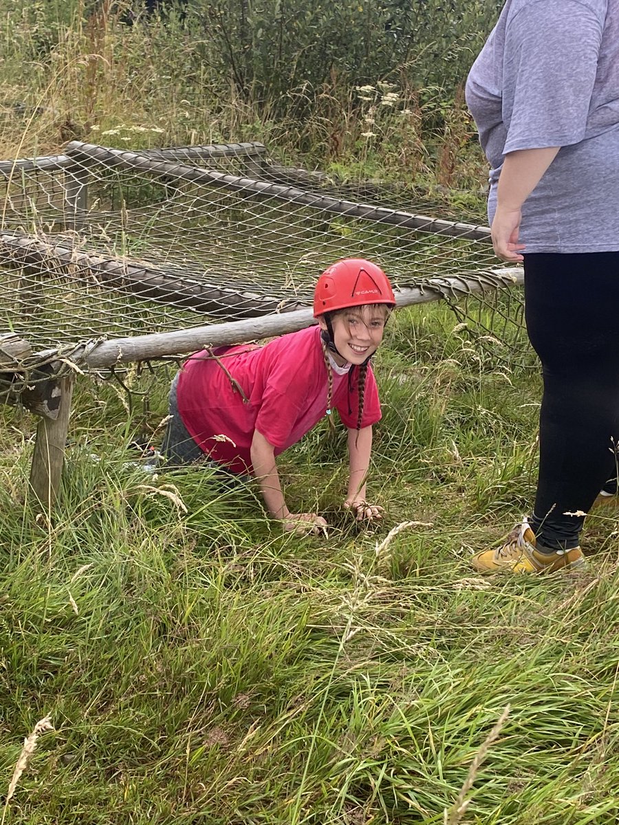 YsgolPenRhos's tweet photo. Mud run💪🏽 #llain https://t.co/x5c0qroNSg