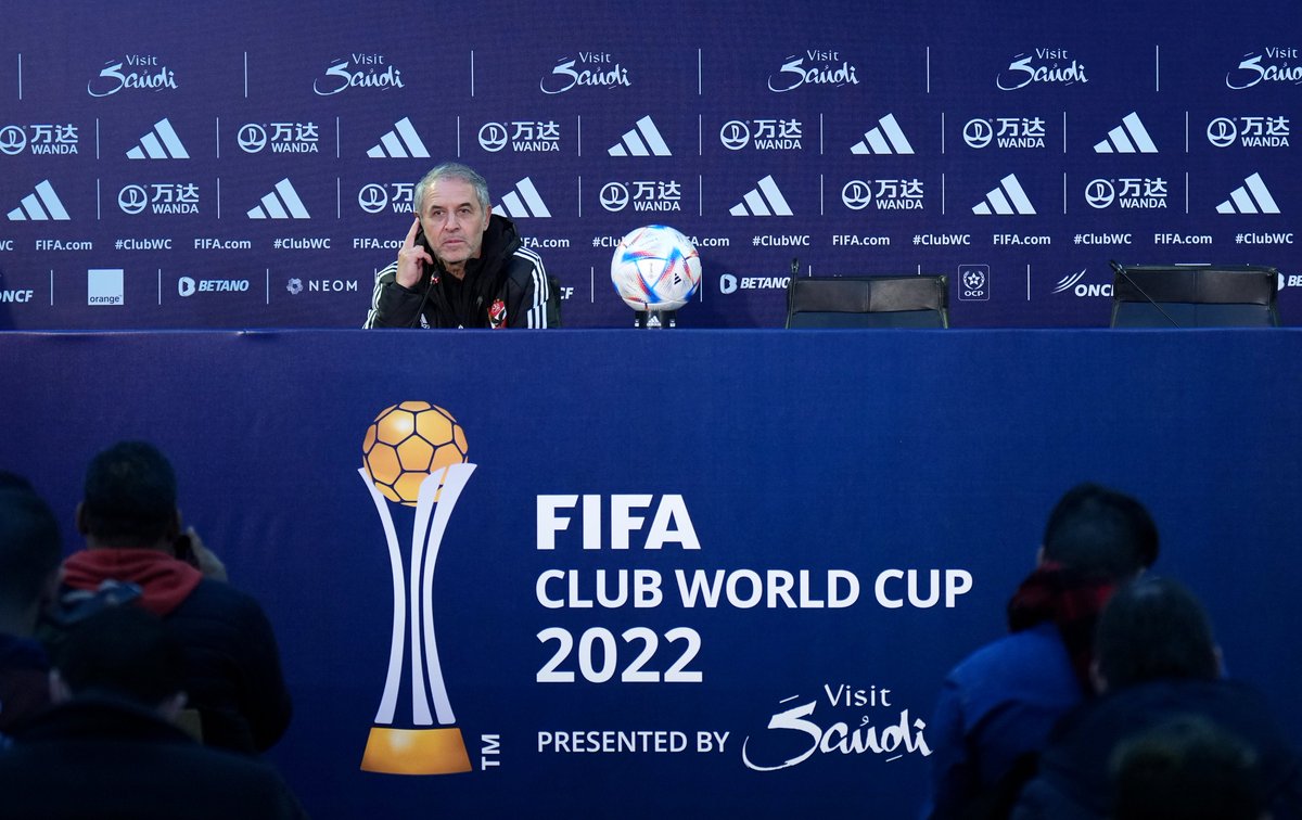 تألقه مع الأهلي في كأس العالم للأندية FIFA المغرب 2022 كان البداية فقط لموسم تاريخي 🔴

مارسيل كولر قاد الشياطين الحُمر بعدها للقب الدوري والكأس والسوبر المحليين 🏆

كما تُوج بدوري أبطال إفريقيا ليحجز للمارد الأحمر مكانًا في كأس العالم للأندية FIFA السعودية 2023 🇸🇦

<a href="/AlAhly/">‏النادي الأهلي</a>