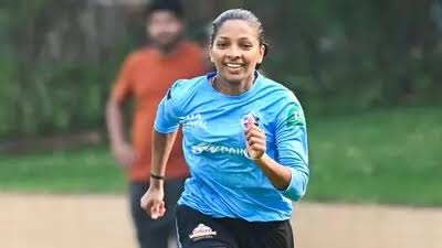 itsakhilnair's tweet photo. Congratulations to  India-W cricket team on the fantastic victory against Bangladesh in today's T20 match! 🇮🇳🏏 Special shoutout to the talented #Minnu Mani, for her outstanding performance, taking 2 wickets and shining like a true star in only her 2nd match! 👏✨  #IndvsBan https://t.co/fyiH9TYOUB