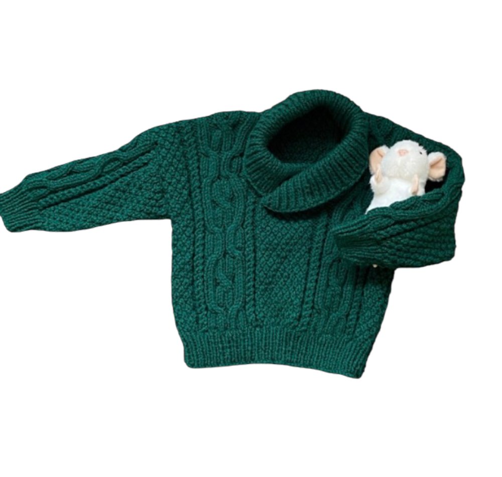 etsy.com/uk/listing/143…
Boys Hand Knitted Wool Blend Jumper in Bottle Green - Shawl collar and cable pattern - approximate age 2 - 3 years
#MHHSBD #firsttmaster #craftbiz