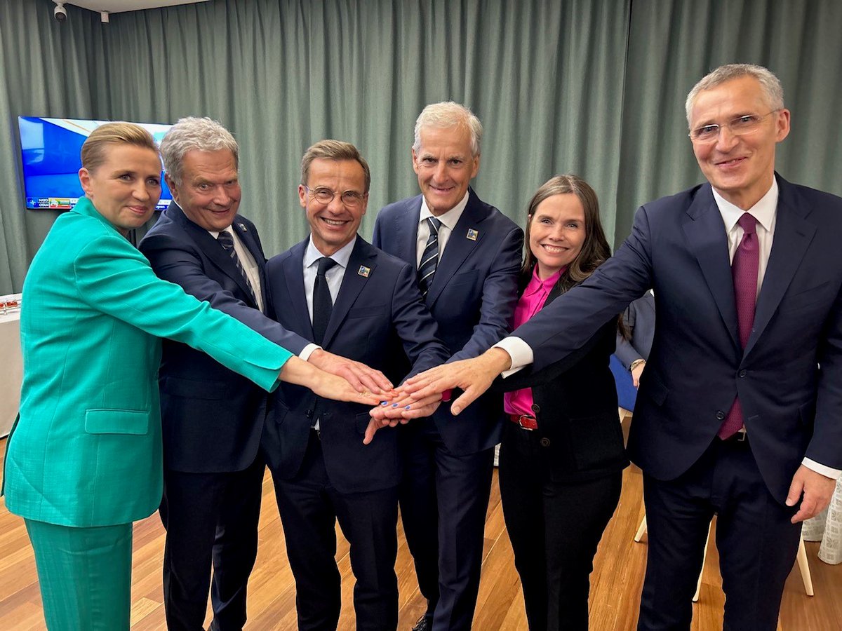 Historic moment as the Nordics unite in NATO 🇩🇰🇫🇮🇸🇪🇳🇴🇮🇸