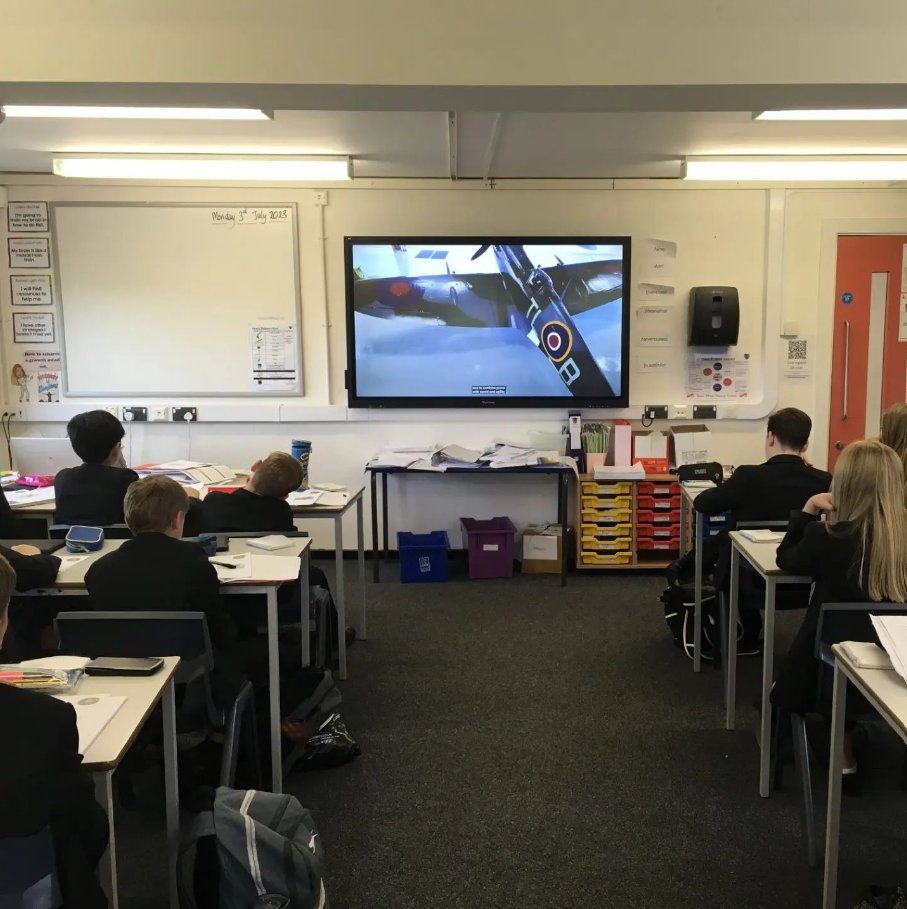Trentham Academy has joined the Spitfire train! 🚂

We can't wait to see what they'll get up to today ✈️ #CandAatCLT