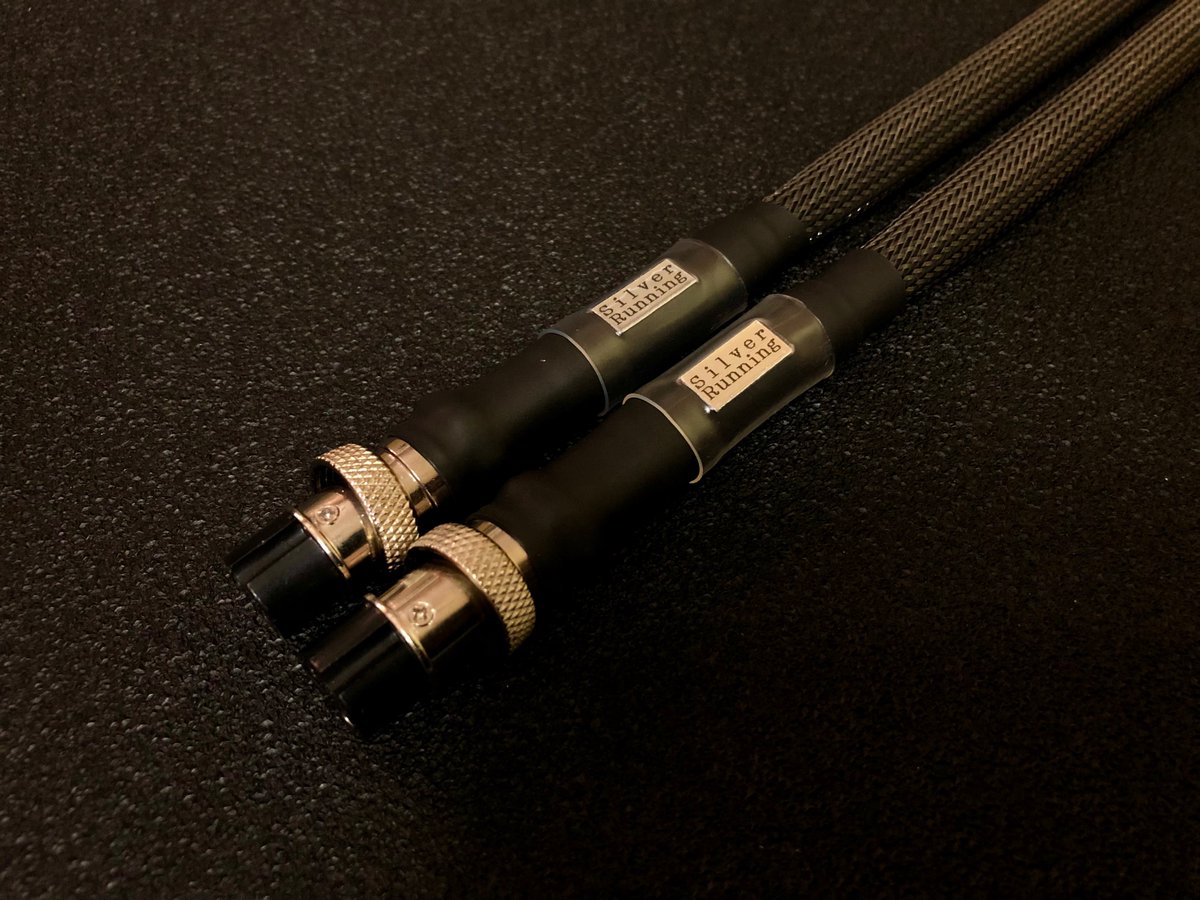 SilverRunning1's tweet photo. Silver Running
特注で    EDISCREATION LPS用 GX16仕様 
Platinum DC ケーブルを作製致しました。
今後この仕様にも対応致します。        
#SilverRunning #オーデイオ #DCケーブル

↓ご購入はこちらから
https://t.co/lb2GpZAsJ5 https://t.co/CrTobODrHJ