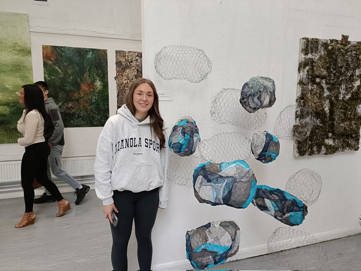 GreenheadSport's tweet image. We have such multi talented students @GreenheadCol !! @GreenheadSport loved your art work Holly Burnip as much as your netball skills! 💚🎨🏐