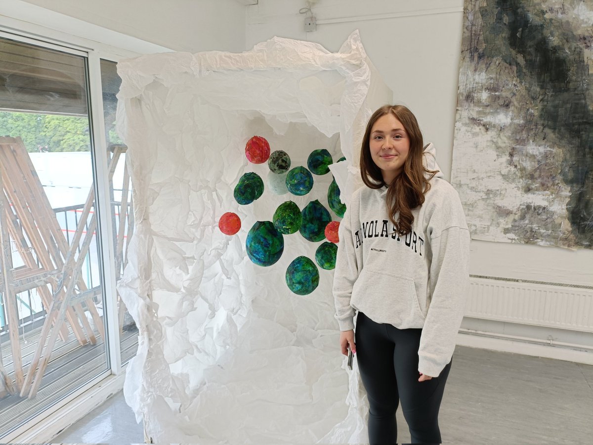 GreenheadSport's tweet image. We have such multi talented students @GreenheadCol !! @GreenheadSport loved your art work Holly Burnip as much as your netball skills! 💚🎨🏐