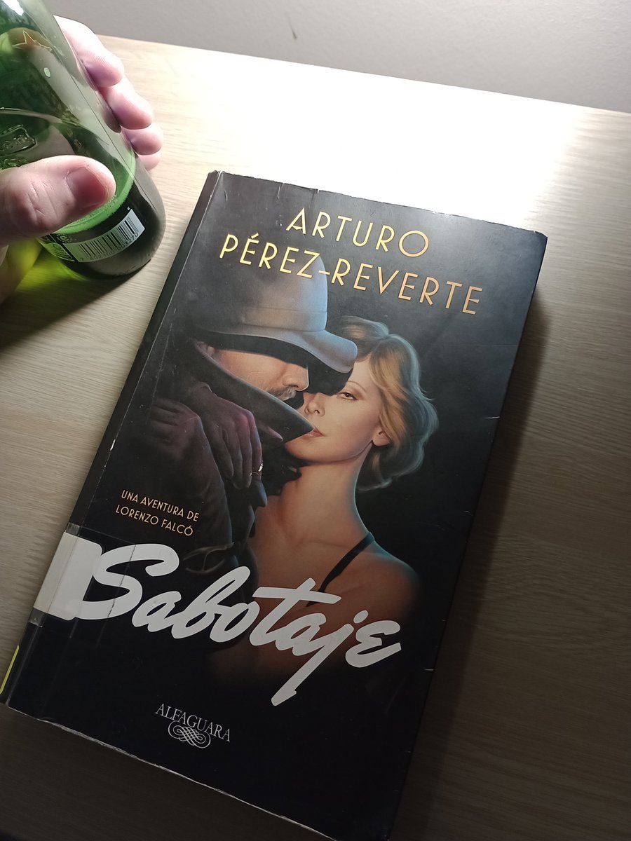 perezlopresti's tweet photo. Alirio Pérez Lo Presti: Trilogías de rigor.  
A propósito de las aventuras de Falcó, de Arturo Pérez-Reverte
@perezreverte

https://t.co/XpVV4lcTj7 https://t.co/g2mQEKqj9W
